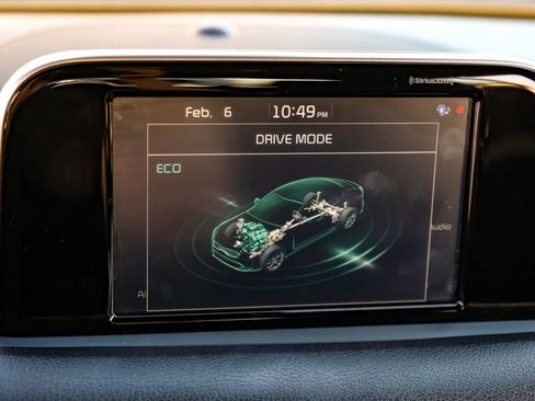 Used 2021 Kia Stinger GT-Line image 30