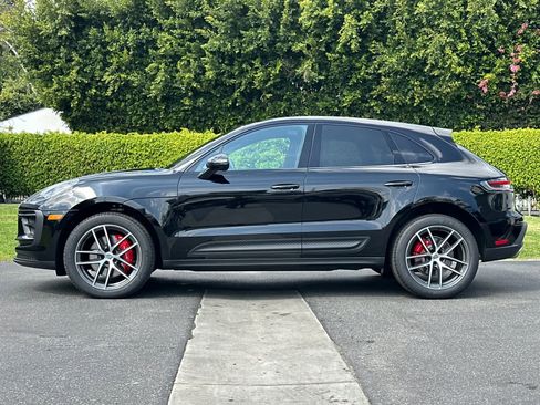 New 2026 Porsche Macan S AWD/4WD image 2