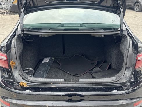 Used 2024 Volkswagen Jetta GLI Autobahn w/ GLI Black Package image 8