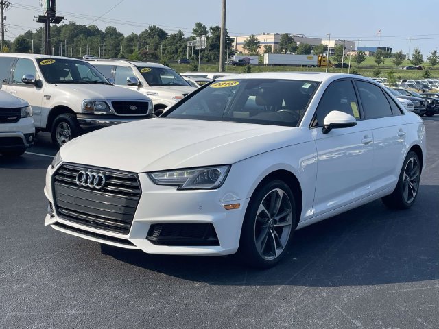 Used 2019 Audi A4 2.0T Premium FWD image 3