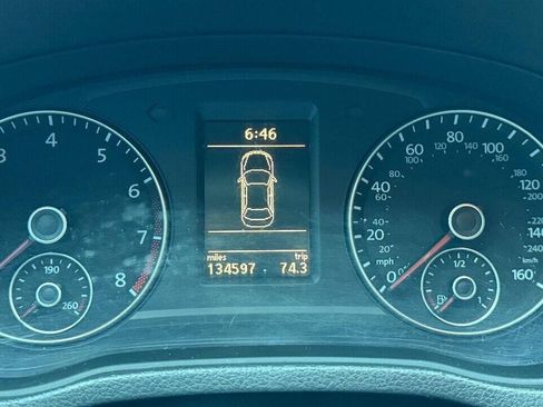 Used 2012 Volkswagen Passat 2.5 SEL Premium FWD image 25
