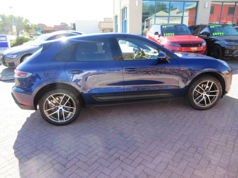 Used 2024 Porsche Macan image 74