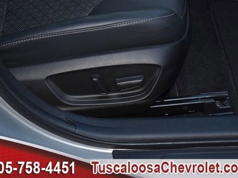 Used 2020 Toyota Camry XSE image 14