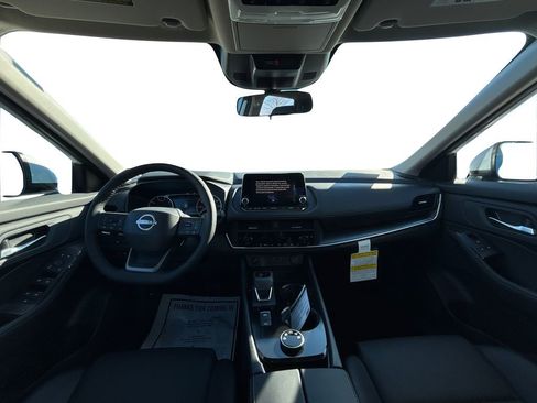 New 2026 Nissan Rogue SV w/ SV Premium Package image 9