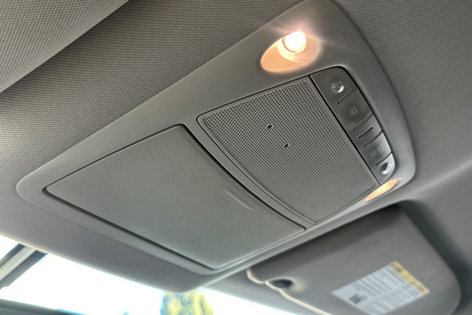 Used 2018 Nissan Maxima SR w/ Interior Lighting Package FWD image 23