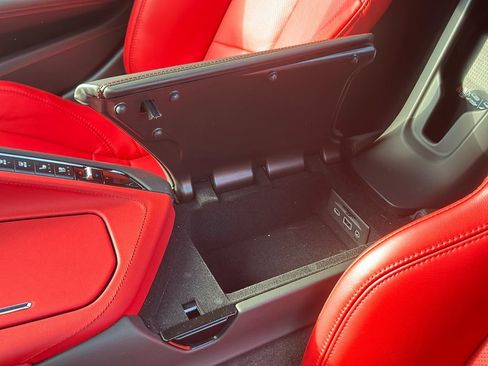 Used 2023 Chevrolet Corvette Stingray Preferred Conv w/ Battery Protection Package RWD image 39