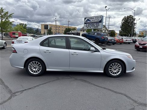 Used 2010 Saab 9-3 2.0T w/ Comfort Package FWD image 6