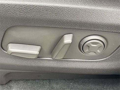 New 2026 Kia Carnival SX image 31