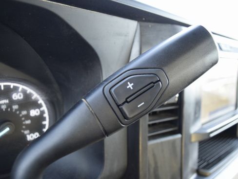 Used 2025 Ford F250 XLT w/ FX4 Off-Road Package image 29