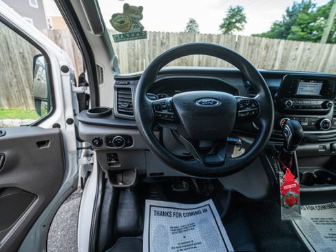 Used 2024 Ford Transit 250 148 Medium Roof Extended AWD image 28