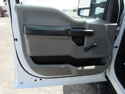 Used 2022 Ford F450 XL image 31