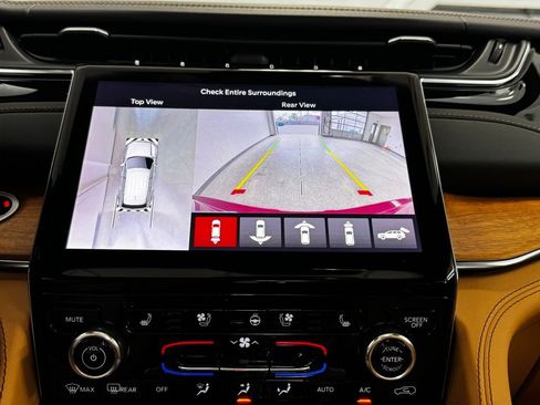 Certified 2025 Jeep Grand Cherokee Summit image 18