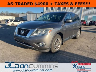 Used 2015 Nissan Pathfinder SL