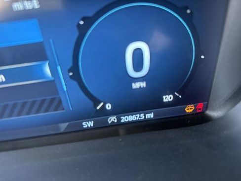 Used 2024 Ford F150 XLT w/ Tow/Haul Package AWD/4WD image 5