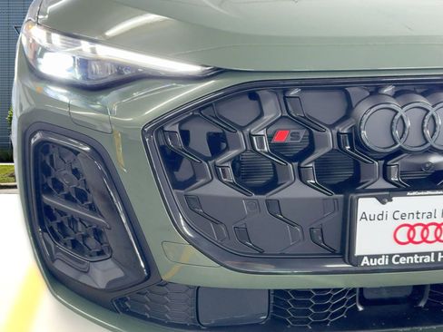 New 2025 Audi SQ5 Premium Plus image 11