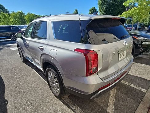 Used 2025 Hyundai Palisade SEL FWD image 5