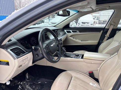 Used 2016 Hyundai Genesis 3.8 w/ Option Group 04 image 10
