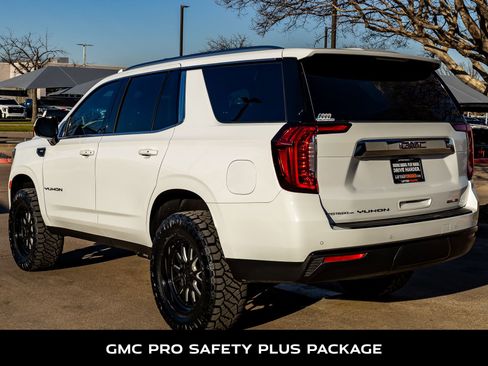 Used 2023 GMC Yukon SLE w/ Max Trailering Package image 7
