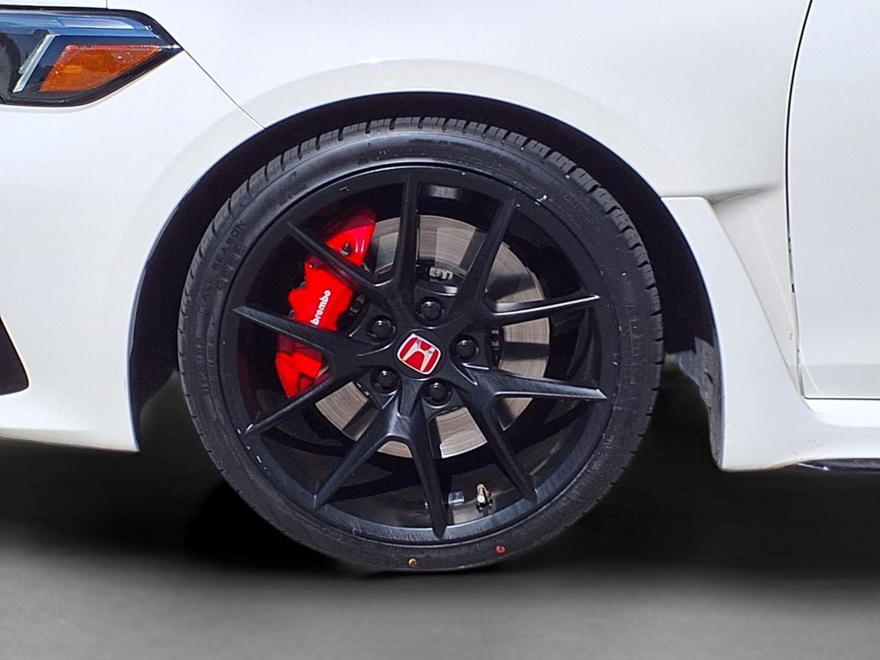 Used 2024 Honda Civic Type R image 9