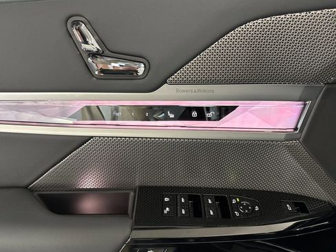 New 2026 BMW 740i image 13