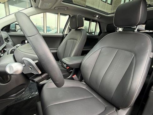 Used 2024 Hyundai Ioniq 5 Limited image 15