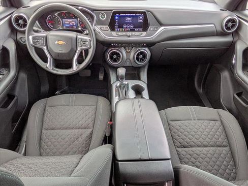 Used 2022 Chevrolet Blazer LT image 15