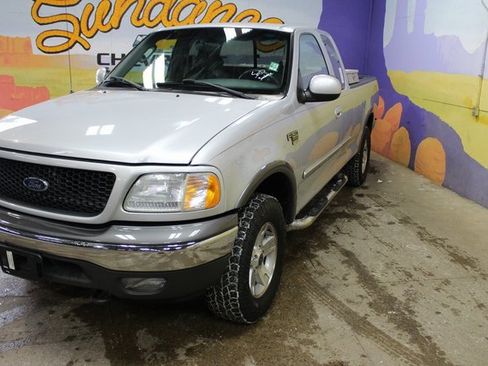 Used 2003 Ford F150 XLT image 4