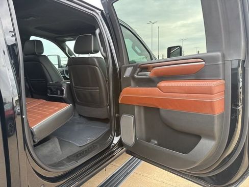 Used 2024 GMC Sierra 2500 Denali Ultimate AWD/4WD image 45
