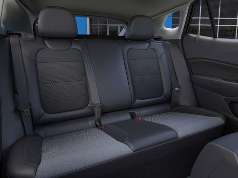 New 2026 Chevrolet Trax LT FWD image 17