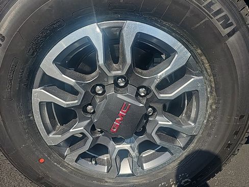 New 2026 GMC Sierra 3500 SLT w/ SLT Convenience Package AWD/4WD image 12