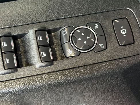 Used 2019 Ford F250 Lariat w/ Lariat Ultimate Package image 15