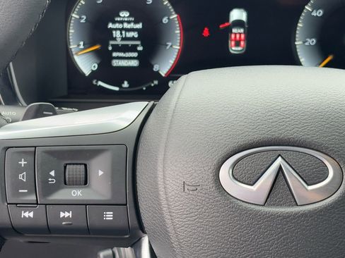 Certified 2025 INFINITI QX60 Luxe w/ Black Edition image 19