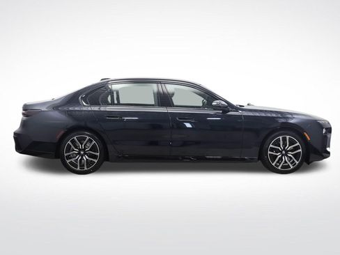 Used 2026 BMW 740i xDrive AWD/4WD image 6