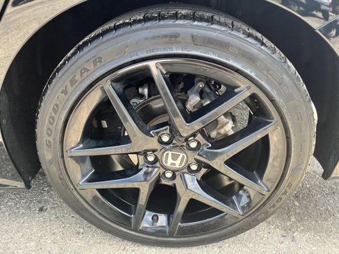 Used 2022 Honda Civic Sport image 12
