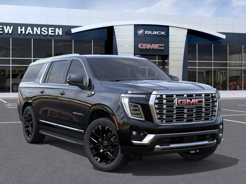 New 2026 GMC Yukon XL Denali w/ Advanced Technology Package image 8
