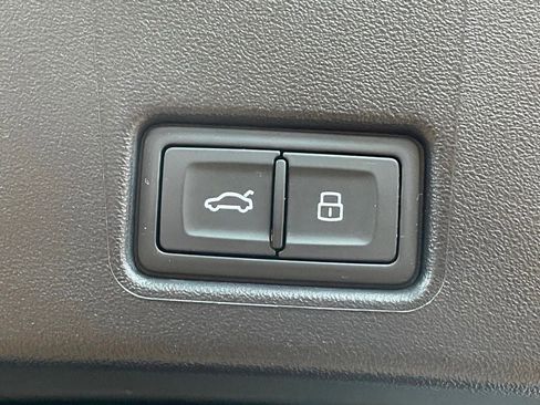 Used 2023 Audi Q4 e-tron Prestige w/ Black Optic Package image 23