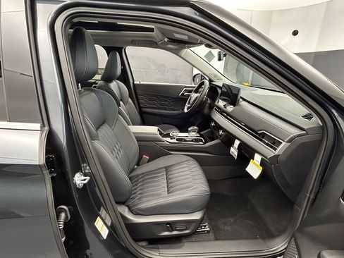 New 2026 Mitsubishi Outlander SEL image 40