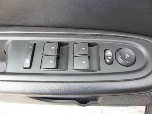Used 2016 Chevrolet Traverse LT w/ Style and Technology Package AWD/4WD image 21