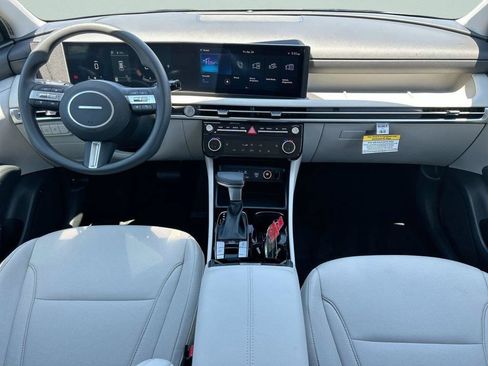 New 2026 Hyundai Tucson SEL FWD image 16