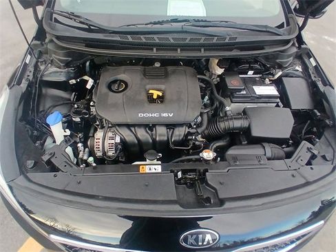 Used 2018 Kia Forte S image 24