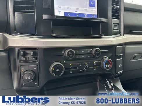 Used 2023 Ford F250 XLT w/ FX4 Off-Road Package image 18