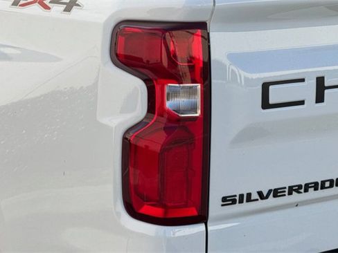 Used 2023 Chevrolet Silverado 1500 RST w/ Rally Edition image 45