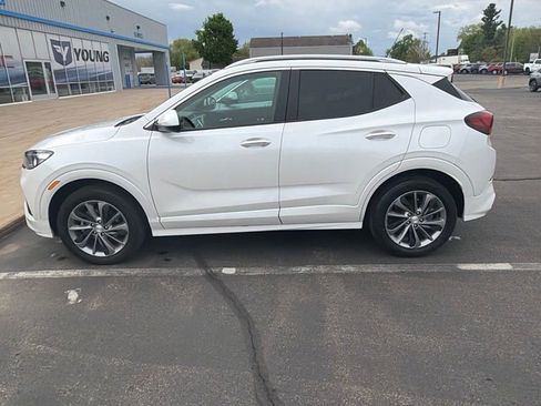 Used 2023 Buick Encore GX Select w/ Sport Touring Package AWD/4WD image 9