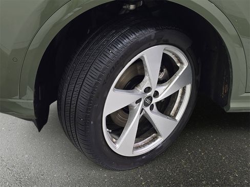 Used 2025 Audi Q5 Premium Plus w/ Premium Plus image 32