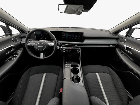 Used 2025 Hyundai Sonata SEL FWD image 20