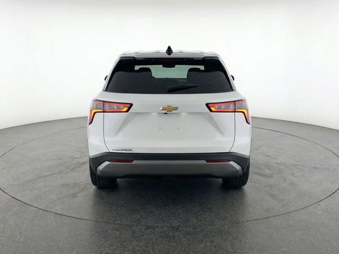 Used 2025 Chevrolet Equinox LT image 7