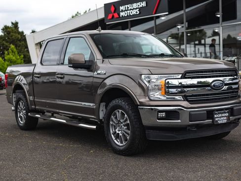 Used 2018 Ford F150 Lariat w/ Equipment Group 501A Mid AWD/4WD image 8