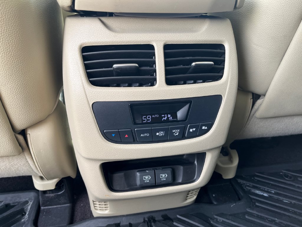 Used 2019 Acura MDX w/ Technology Package AWD/4WD image 36