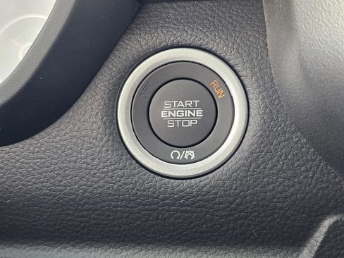 New 2026 RAM 1500 Big Horn w/ Night Edition image 24