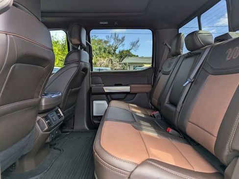 Used 2025 Ford F150 King Ranch w/ FX4 Off-Road Package image 15